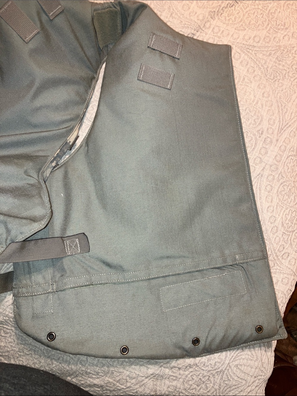Genuine U.S. Army Interceptor Body Armor Vest - Picture 7 of 9